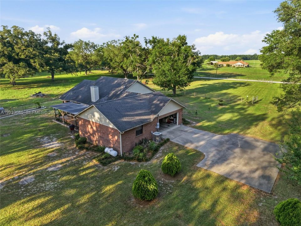 For Sale: $1,300,000 (4 beds, 2 baths, 2178 Square Feet)