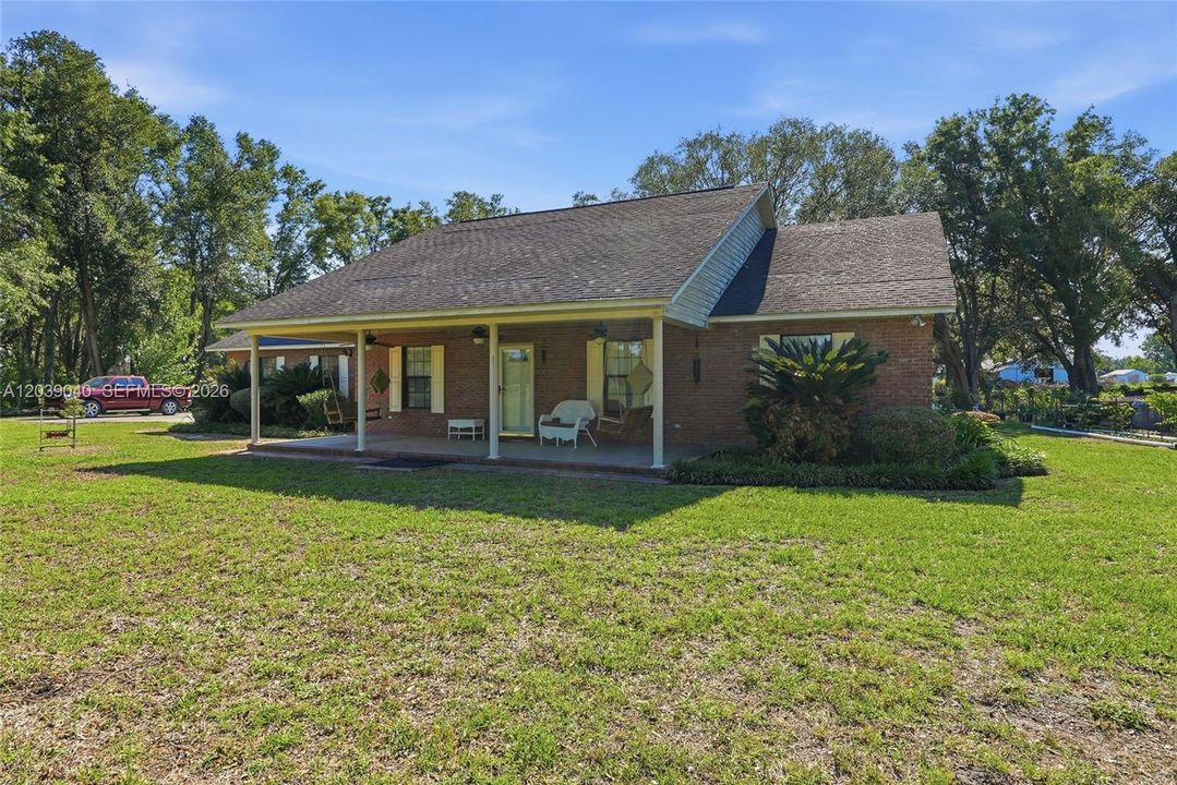 For Sale: $1,300,000 (4 beds, 2 baths, 2178 Square Feet)