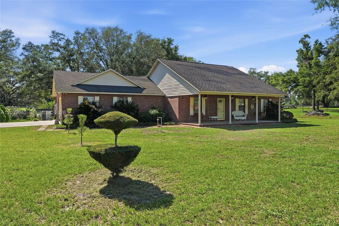 For Sale: $1,300,000 (4 beds, 2 baths, 2178 Square Feet)