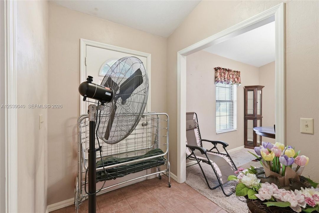 For Sale: $1,300,000 (4 beds, 2 baths, 2178 Square Feet)