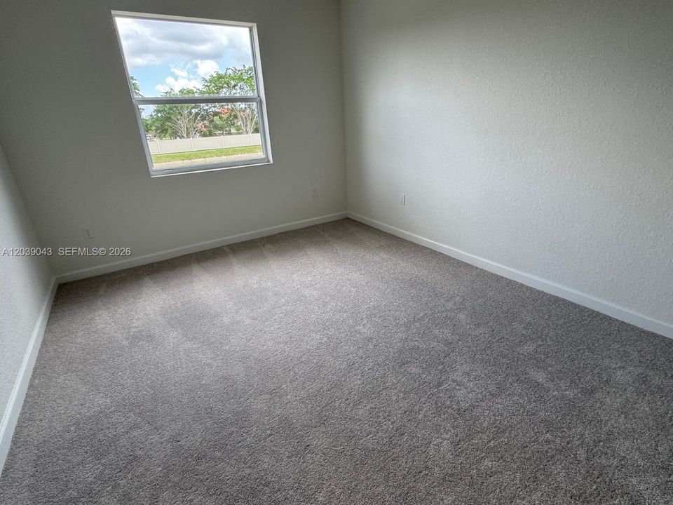 For Rent: $4,200 (4 beds, 2 baths, 1787 Square Feet)