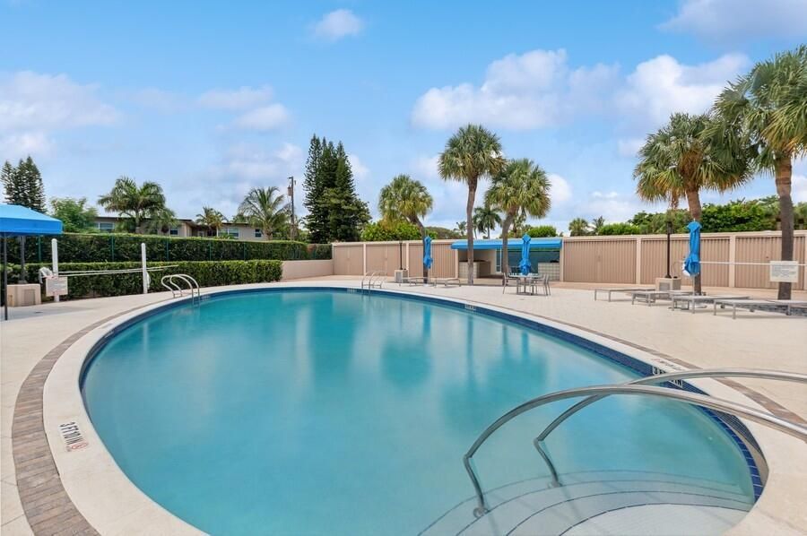 Mayfair Pool
