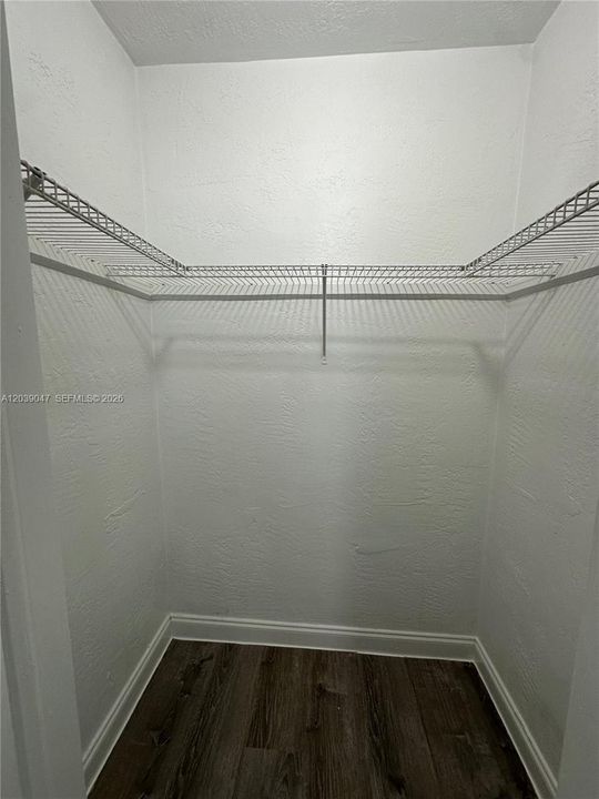 В аренду: $2,095 (2 спален, 1 ванн, 0 Квадратных фут)