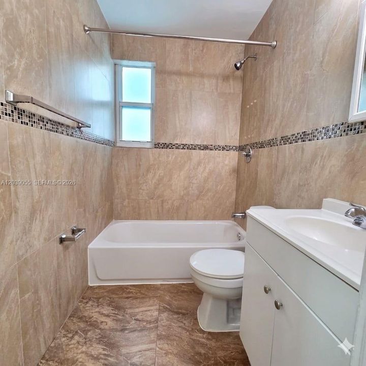 В аренду: $1,600 (0 спален, 1 ванн, 625 Квадратных фут)