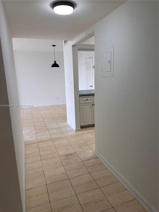 В аренду: $2,348 (1 спален, 1 ванн, 610 Квадратных фут)