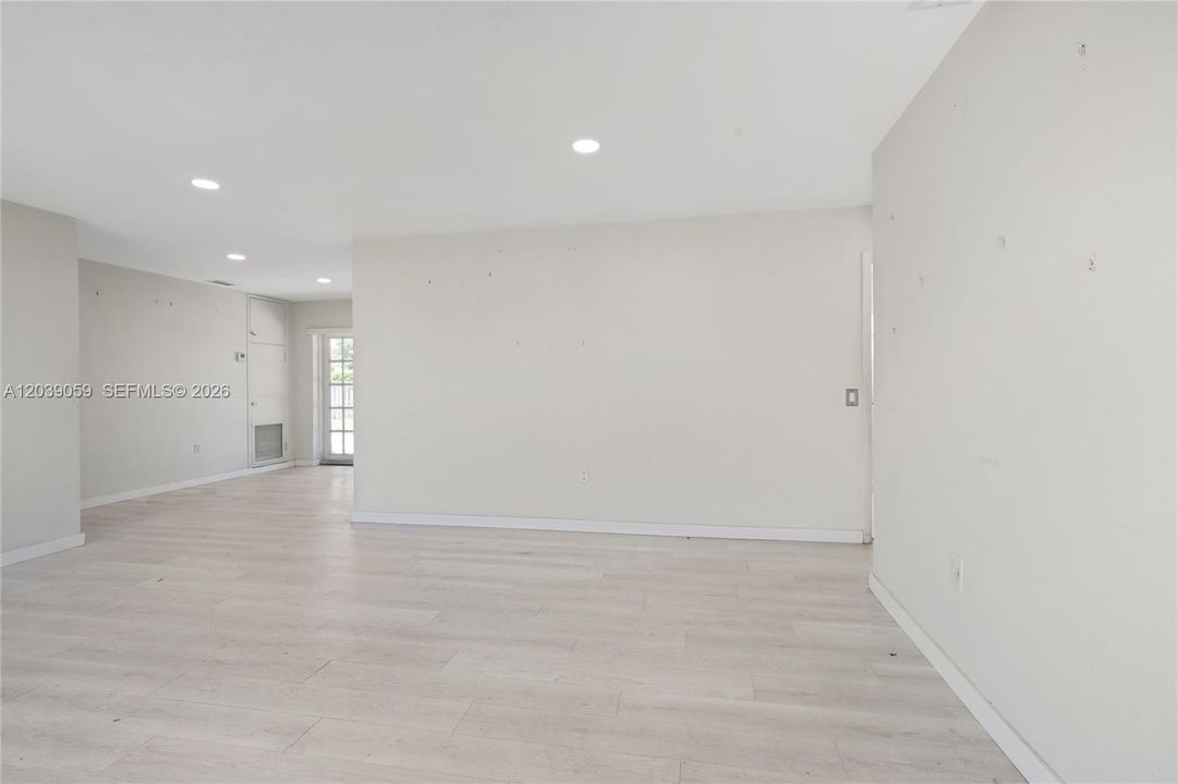 En Venta: $599,900 (3 camas, 2 baños, 0 Pies cuadrados)