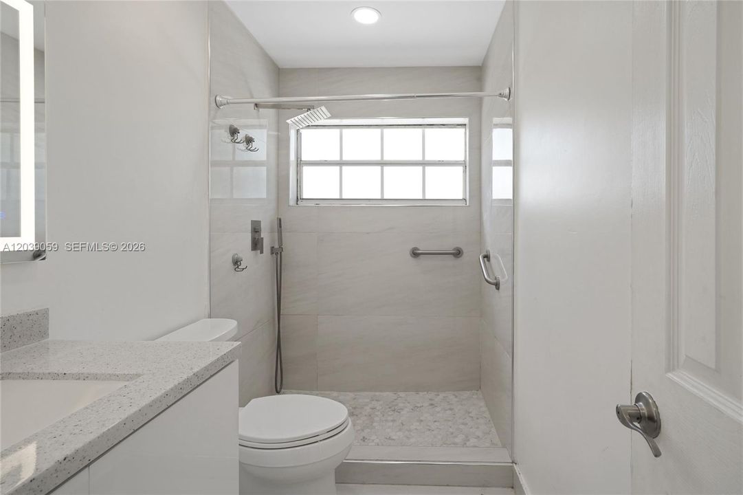 En Venta: $599,900 (3 camas, 2 baños, 0 Pies cuadrados)