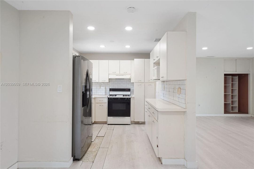 En Venta: $599,900 (3 camas, 2 baños, 0 Pies cuadrados)