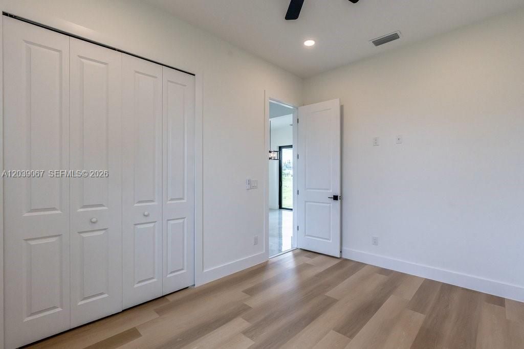 For Sale: $418,760 (3 beds, 3 baths, 1805 Square Feet)