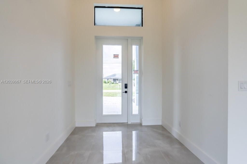 For Sale: $418,760 (3 beds, 3 baths, 1805 Square Feet)