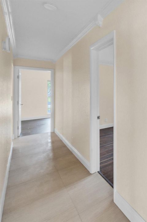 28 Guest Bedroom A (1)