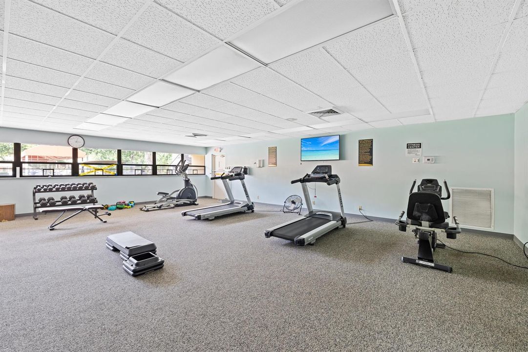 6300 NW 62nd St apt 110-23