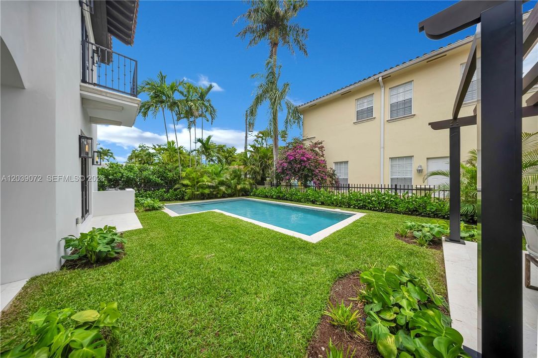 For Sale: $5,750,000 (5 beds, 5 baths, 4178 Square Feet)