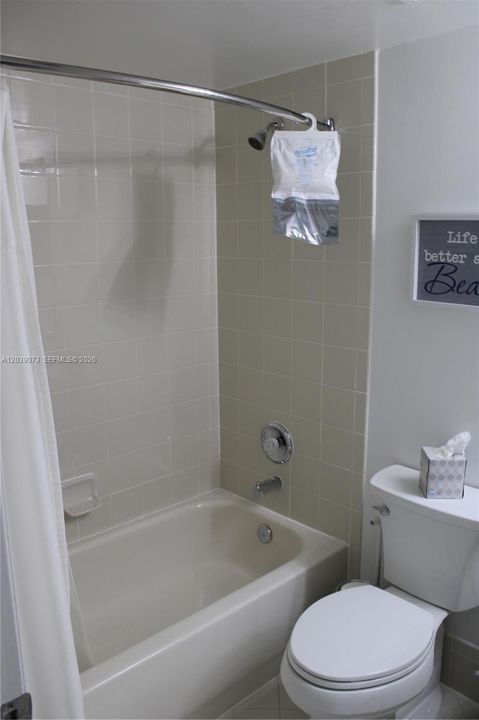 For Rent: $2,650 (2 beds, 2 baths, 1162 Square Feet)