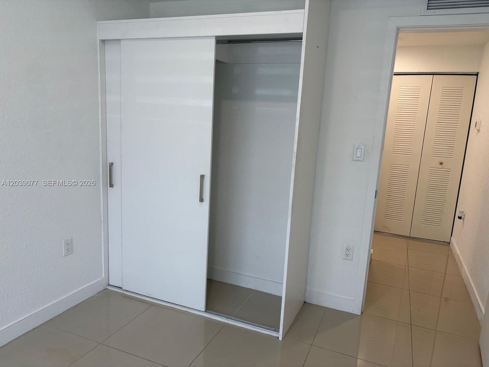 En Renta: $2,800 (4 camas, 3 baños, 1398 Pies cuadrados)