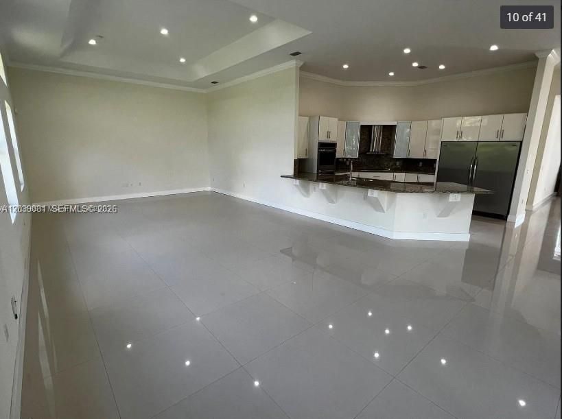 For Rent: $7,000 (5 beds, 4 baths, 3340 Square Feet)