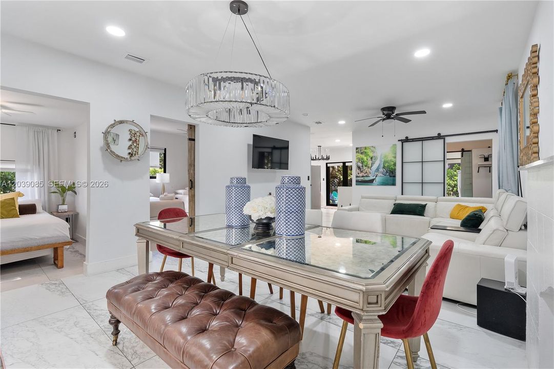 В аренду: $5,300 (3 спален, 2 ванн, 1030 Квадратных фут)