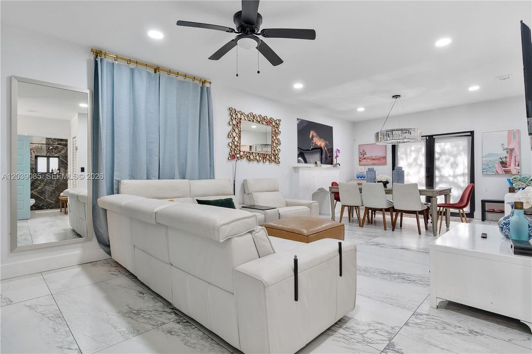 В аренду: $5,300 (3 спален, 2 ванн, 1030 Квадратных фут)