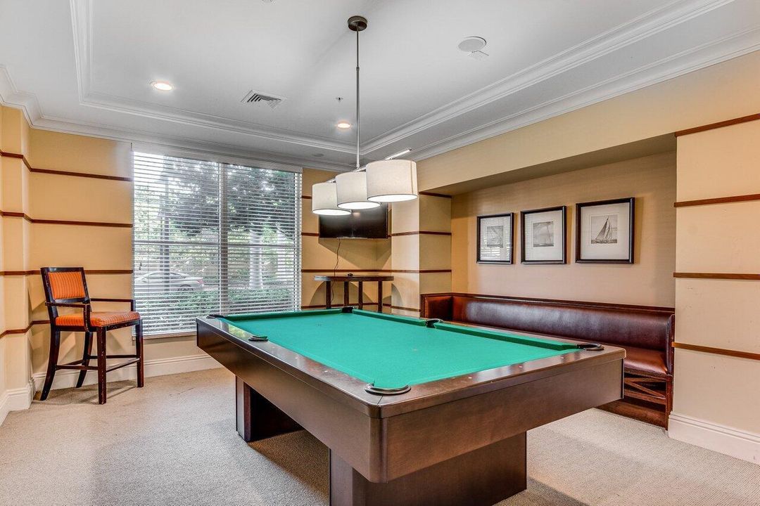 billiard room