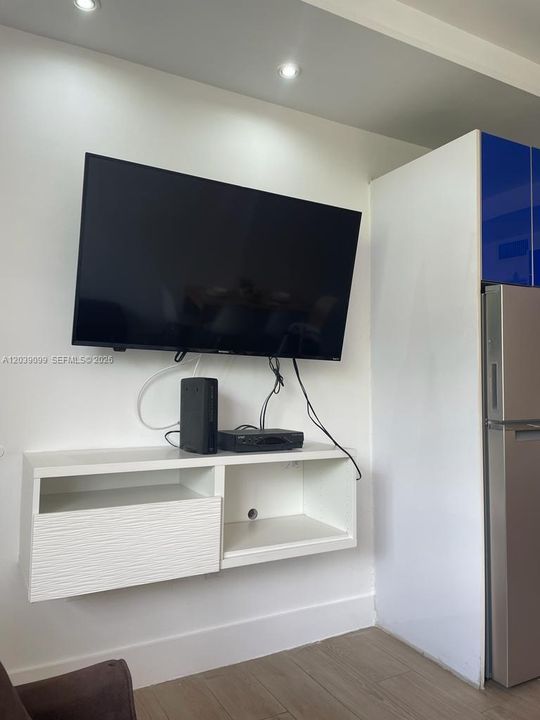 В аренду: $2,000 (1 спален, 1 ванн, 448 Квадратных фут)