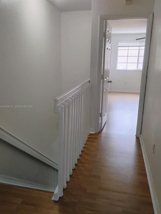 For Sale: $380,000 (2 beds, 2 baths, 1170 Square Feet)