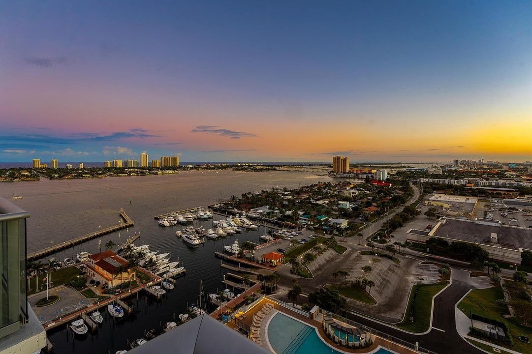 SOUTHEAST VIEW TWILIGHT