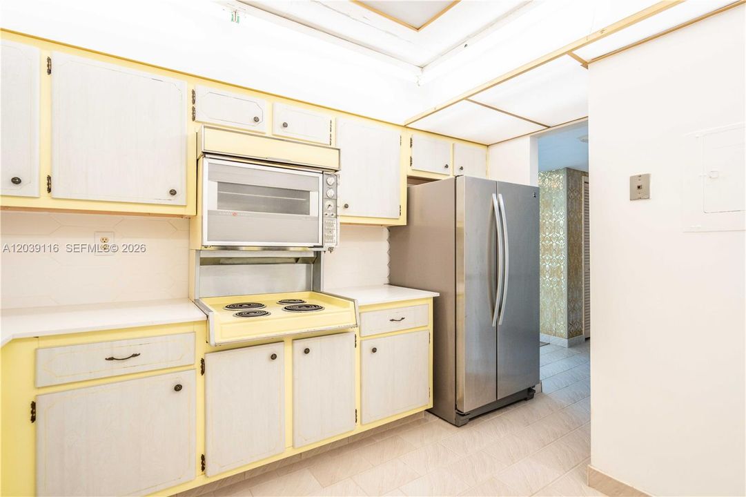 В аренду: $3,425 (2 спален, 2 ванн, 1100 Квадратных фут)