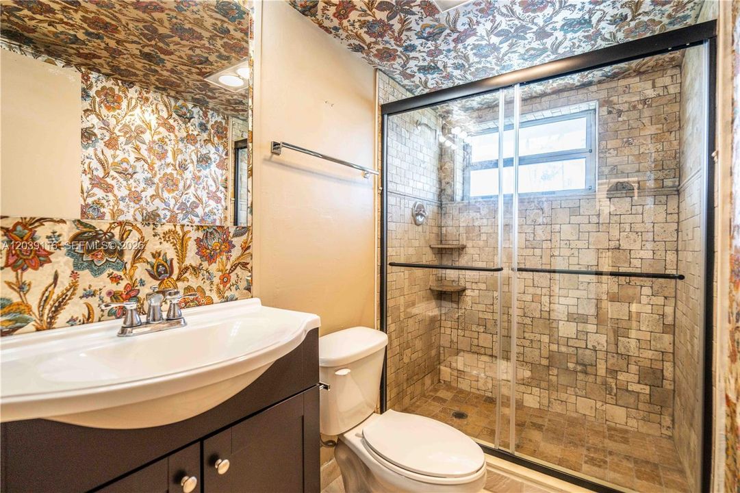 В аренду: $3,425 (2 спален, 2 ванн, 1100 Квадратных фут)