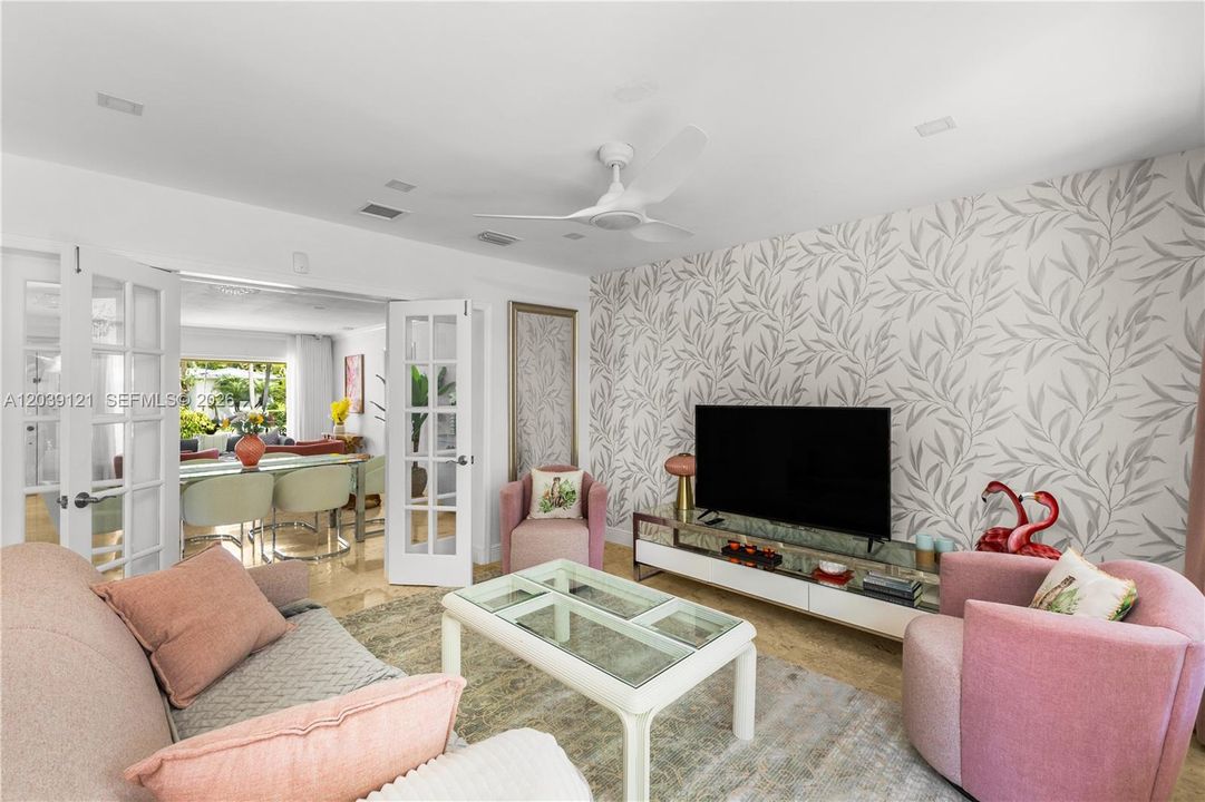 For Sale: $1,555,000 (3 beds, 3 baths, 2016 Square Feet)