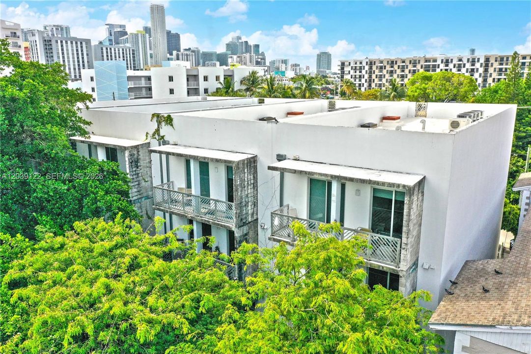 For Sale: $5,100,000 (0 beds, 0 baths, 9804 Square Feet)