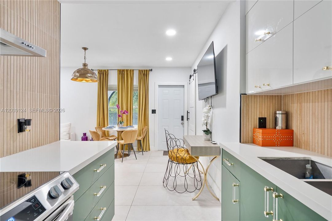 En Renta: $2,900 (2 camas, 1 baños, 2806 Pies cuadrados)