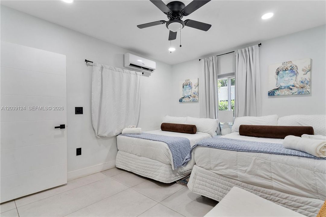 En Renta: $2,900 (2 camas, 1 baños, 2806 Pies cuadrados)
