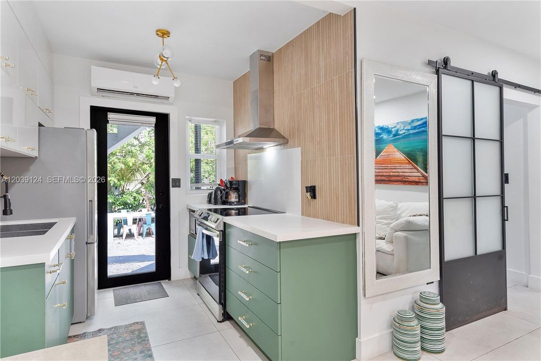 En Renta: $2,900 (2 camas, 1 baños, 2806 Pies cuadrados)
