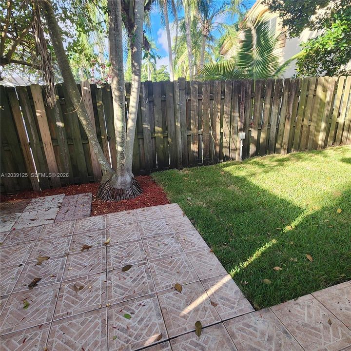 В аренду: $3,900 (3 спален, 2 ванн, 2040 Квадратных фут)