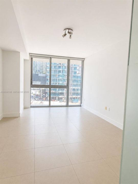 В аренду: $5,400 (3 спален, 3 ванн, 1580 Квадратных фут)