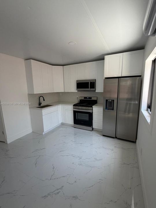 En Renta: $1,800 (1 camas, 1 baños, 927 Pies cuadrados)