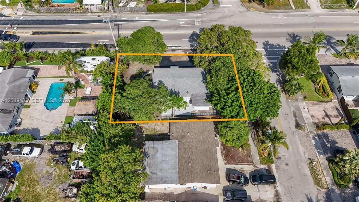 For Sale: $470,000 (3 beds, 2 baths, 1148 Square Feet)