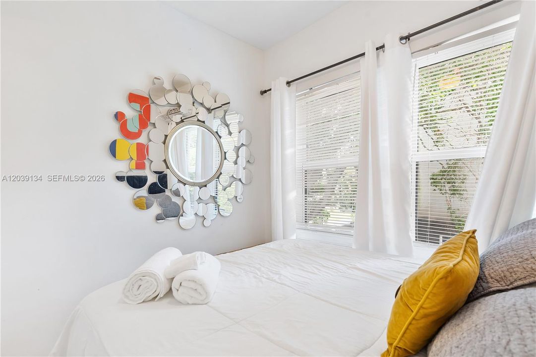 En Renta: $2,900 (2 camas, 1 baños, 2806 Pies cuadrados)