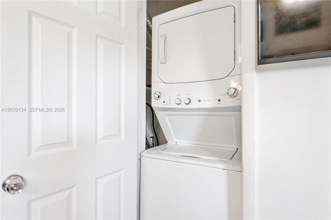 En Renta: $2,900 (2 camas, 1 baños, 2806 Pies cuadrados)
