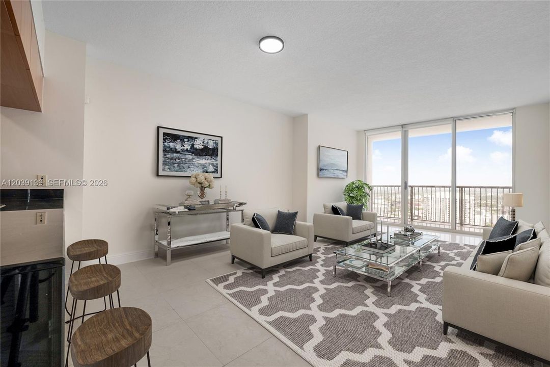 For Sale: $325,000 (1 beds, 1 baths, 791 Square Feet)