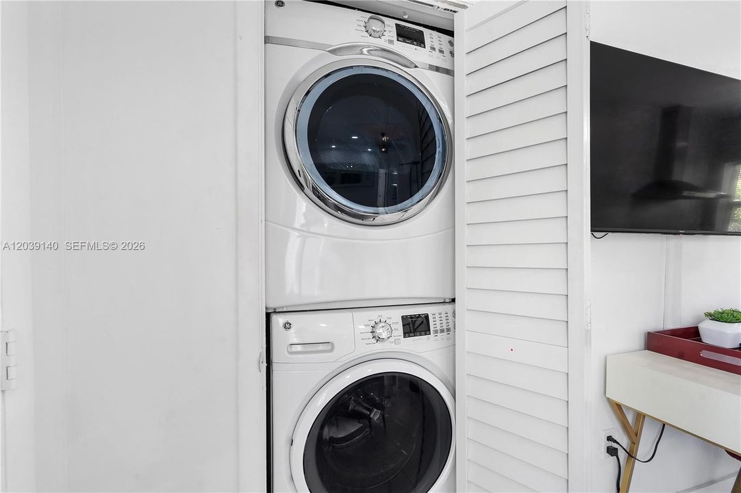 En Renta: $2,900 (2 camas, 1 baños, 2806 Pies cuadrados)