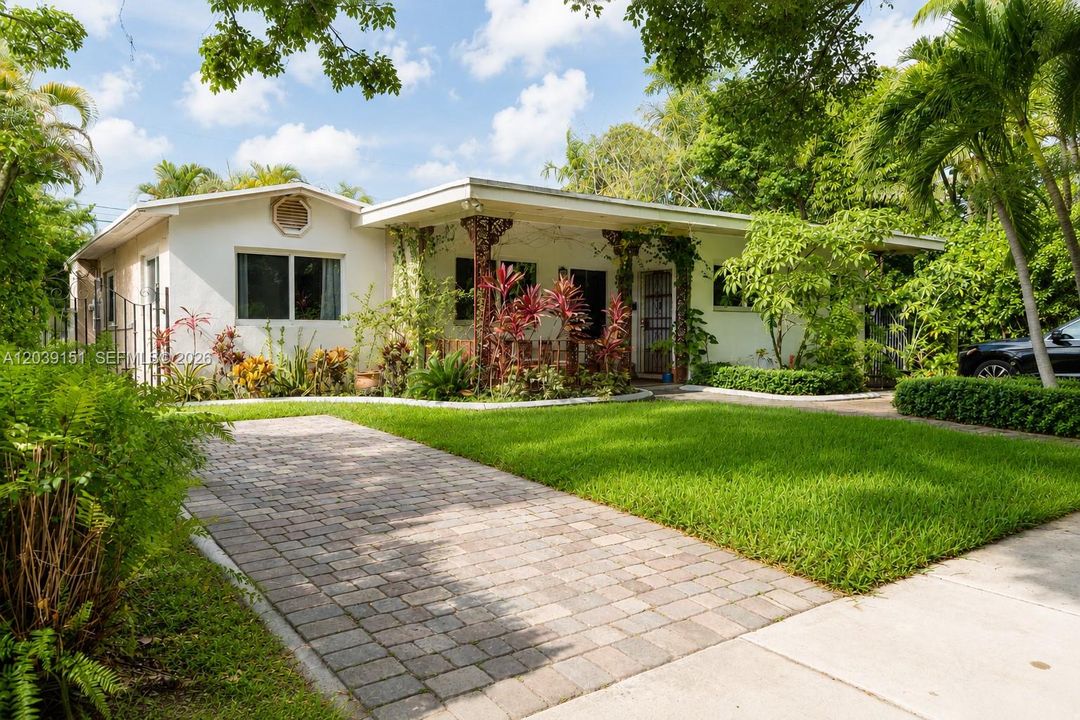 For Rent: $3,250 (2 beds, 2 baths, 1793 Square Feet)