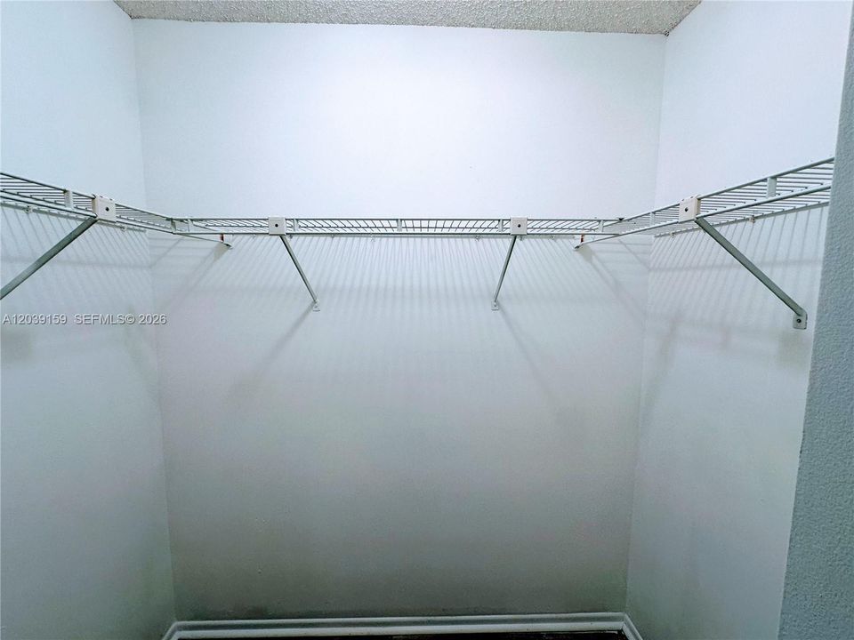 Walk-in closet