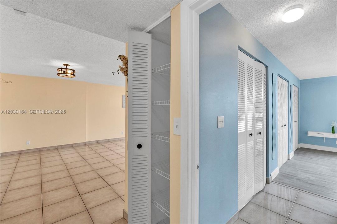 В аренду: $2,200 (2 спален, 2 ванн, 1190 Квадратных фут)