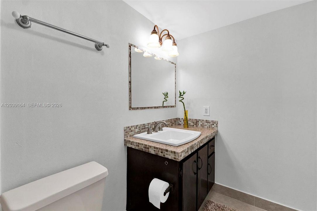 В аренду: $2,200 (2 спален, 2 ванн, 1190 Квадратных фут)