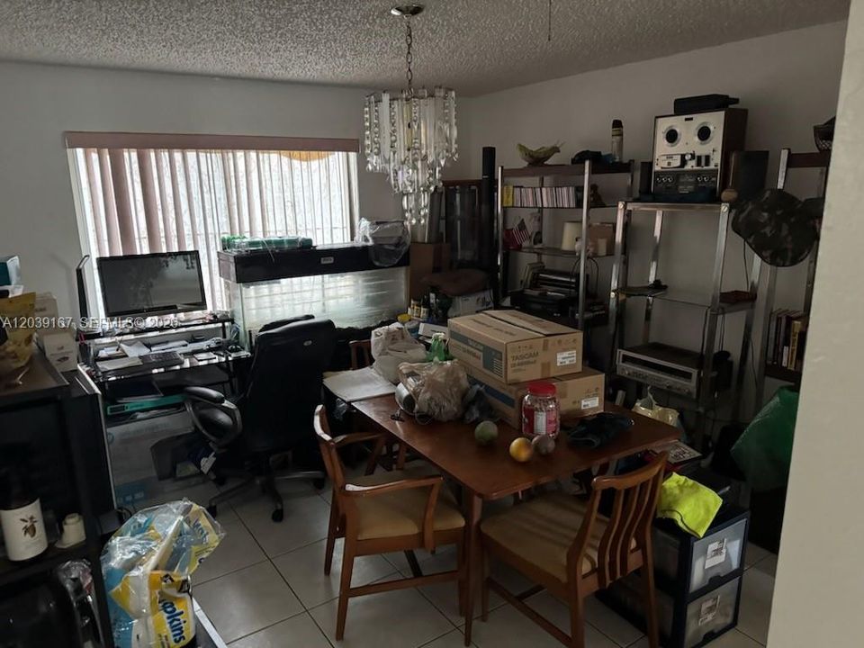 На продажу: $439,000 (3 спален, 2 ванн, 1450 Квадратных фут)