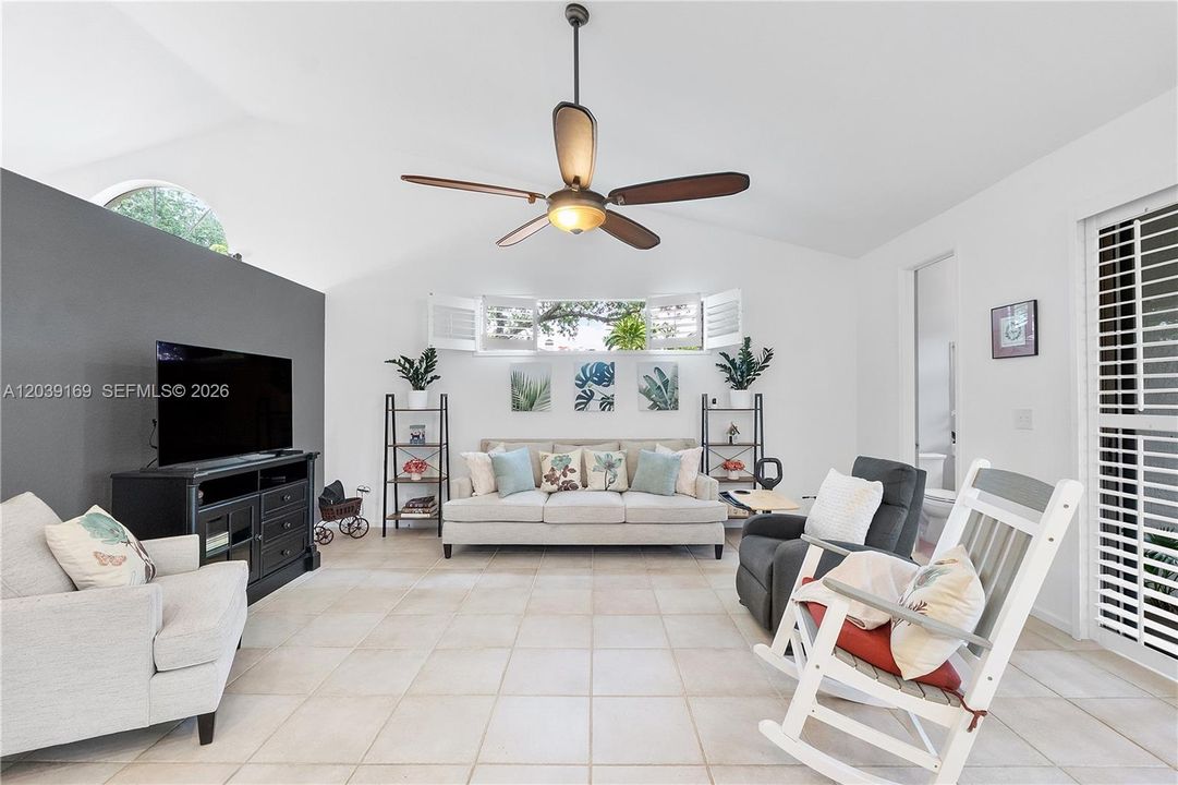 Alt view of large family room