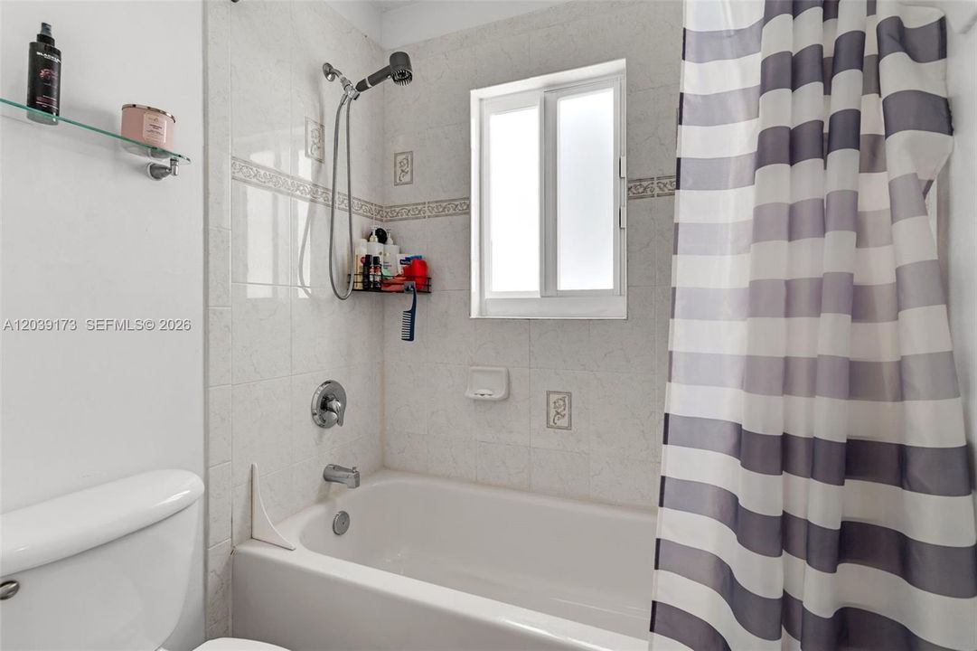 For Sale: $575,000 (4 beds, 3 baths, 2256 Square Feet)