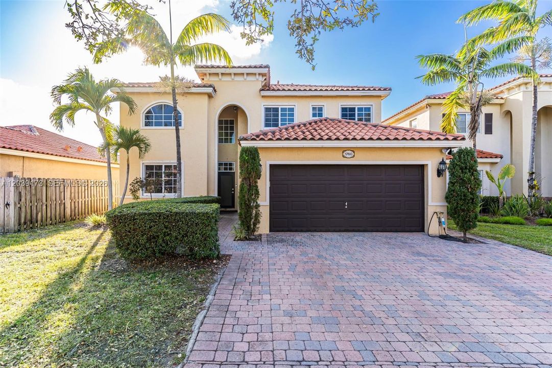 For Sale: $575,000 (4 beds, 3 baths, 2256 Square Feet)