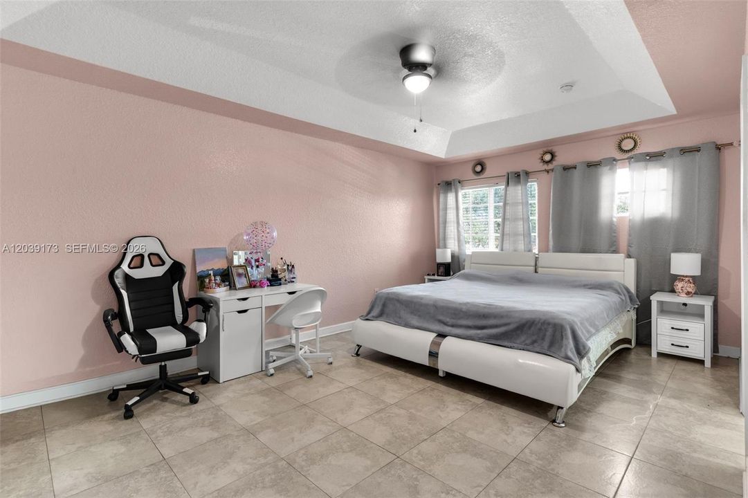 For Sale: $575,000 (4 beds, 3 baths, 2256 Square Feet)